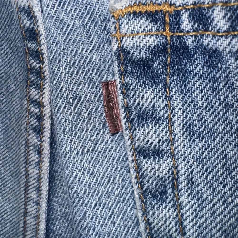 Vintage Levis Jeans Mens 38x29 (Fits 36x29) Blue Denim 540 Relaxed Fit 90s 1995